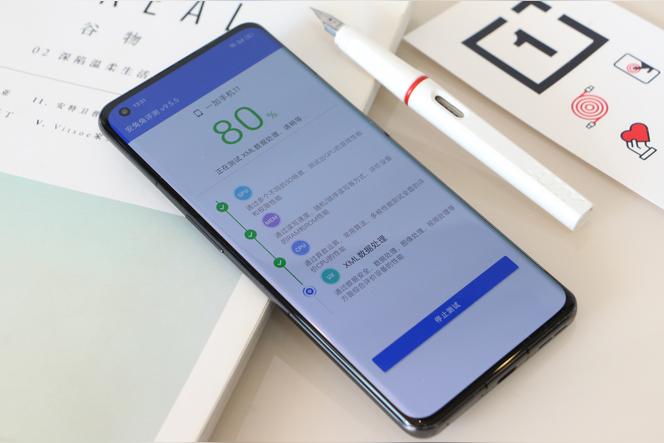 红米k40 6+128运存会卡吗？