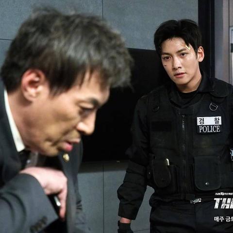 对峙二的facebook账号 相关的长尾关键词是那些 