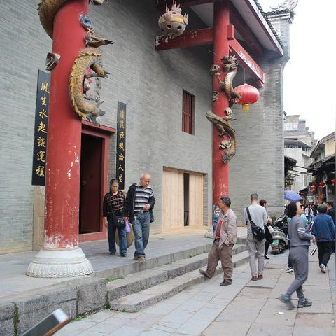 桂林市怎么到大圩古镇