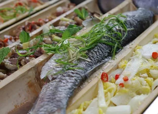 顺德有什么美食（顺德住宿住哪个区好点）
