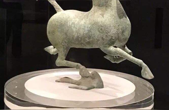 南方文物毕业论文怎么写研究文物和历史事件