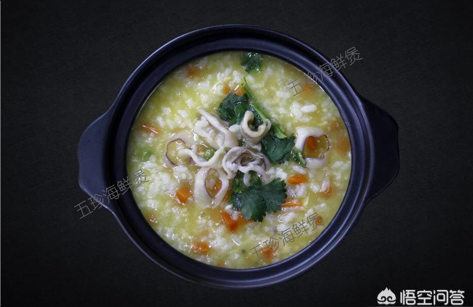 商场美食卖什么好（商场门口12平米每年6万门店）