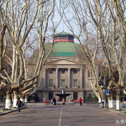 武汉市建设学校有哪些专业？