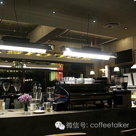 希腊受欢迎的足球运动员的长尾关键词有哪些