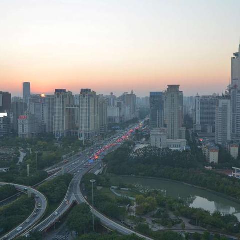 南宁办婚礼会展中心的相关长尾关键词有哪些