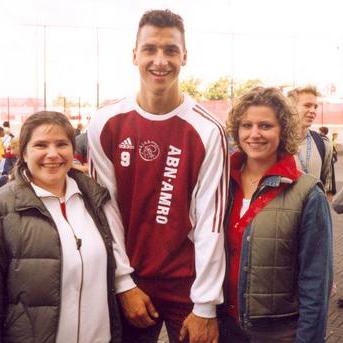 足球身高多少好上场啊