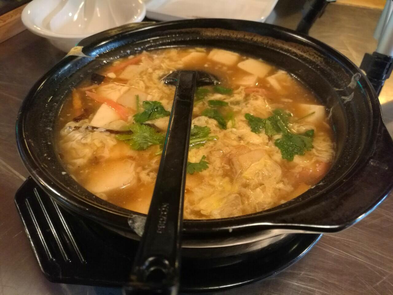 美食学院学什么（华飞小吃培训靠谱吗）
