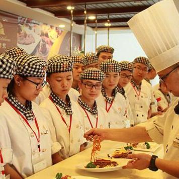 成都市哪里考厨师证