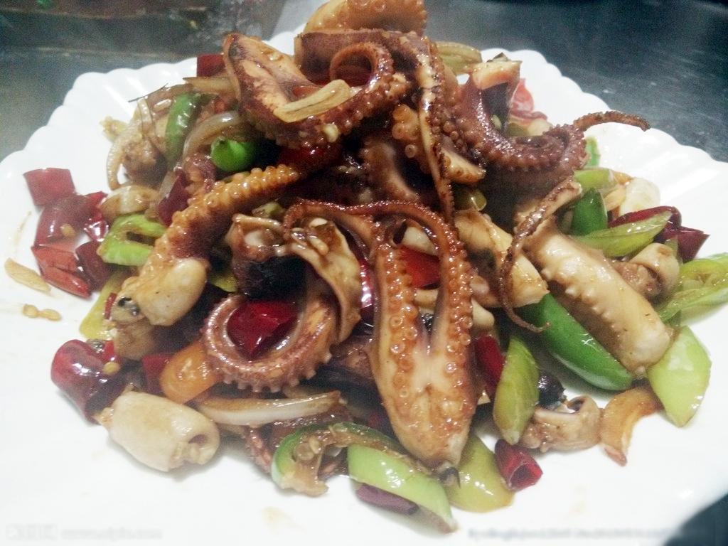 乳山美食有什么好吃吗（国内的生蚝青岛乳山和广东湛江的相比较）