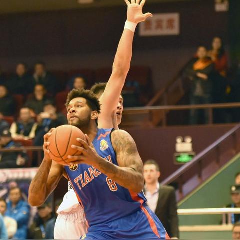 山东体育学院在济南哪个方向？