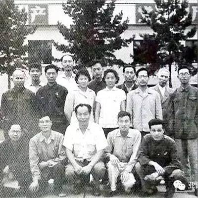 哈尔滨亚麻窗帘热线招聘相关长尾关键词有哪些