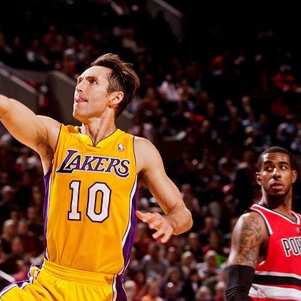 足球男孩怎么穿