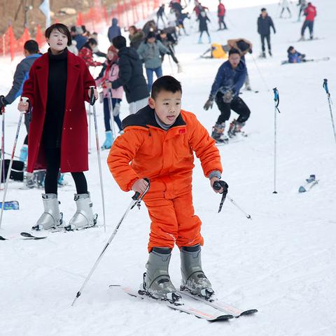 西安附近的滑雪场相关长尾关键词有哪些