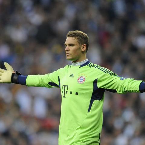 足球比赛 点球怎么扑