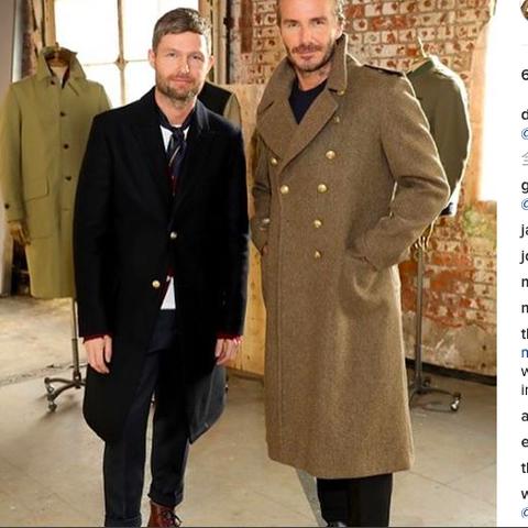 名牌足球贵吗多少钱啊