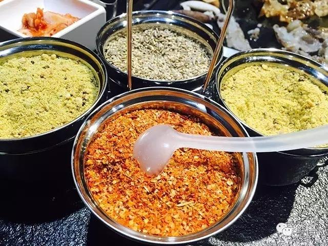 高中附近吃什么美食（从学校回家吃饭怎么发朋友圈）