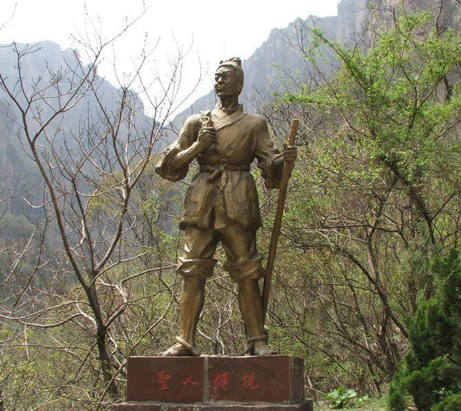 母爱之河，女梦见陪女儿钓鱼的深层寓意解析