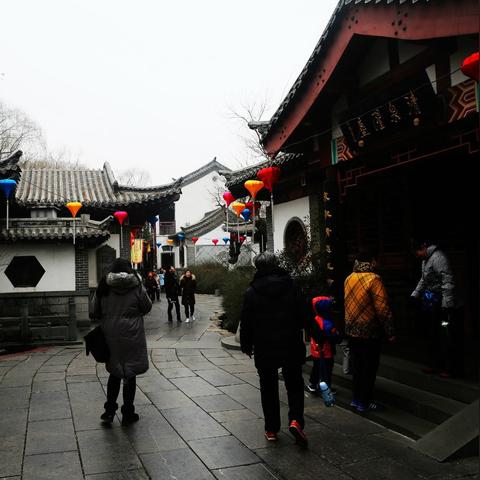 济南市哪个区人文环境好