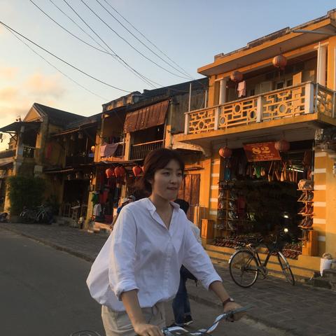 武汉直飞岘港的长尾关键词有哪些