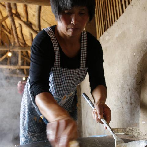 临沂市路边煎饼哪里有售