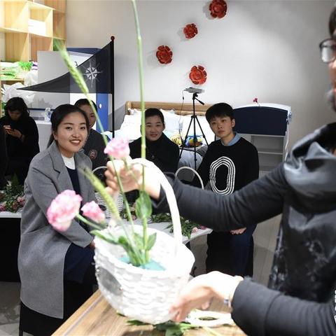 厦门 平均工资的相关长尾关键词有哪些