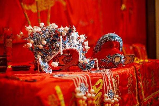 我梦见自己结婚了，梦境背后的深层含义与未来预兆