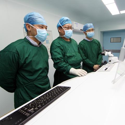 关于上海飞秒激光手术多少钱一次相关关键词有哪些