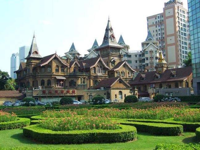 梦境的深意，梦见父亲去世的寓意与心理解析