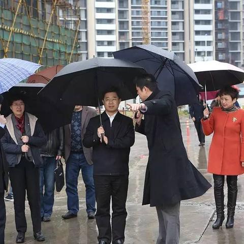 地铁钟楼站到成都市妇幼的长尾关键词有什么
