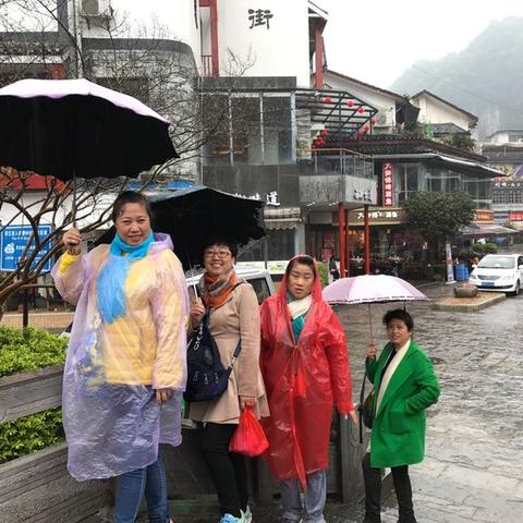 从桂林市开车到三亚到哪里坐船