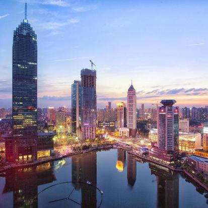 武汉市靠什么发展的经济