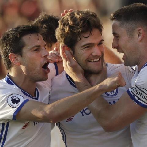 英格兰在足球排多少名