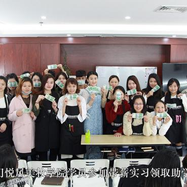 厦门哪家影楼摄影好的相关长尾关键词有哪些