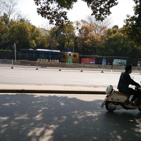 济南k78路公交车全程时间？