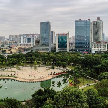 南宁南湖公园的占地面积多少？