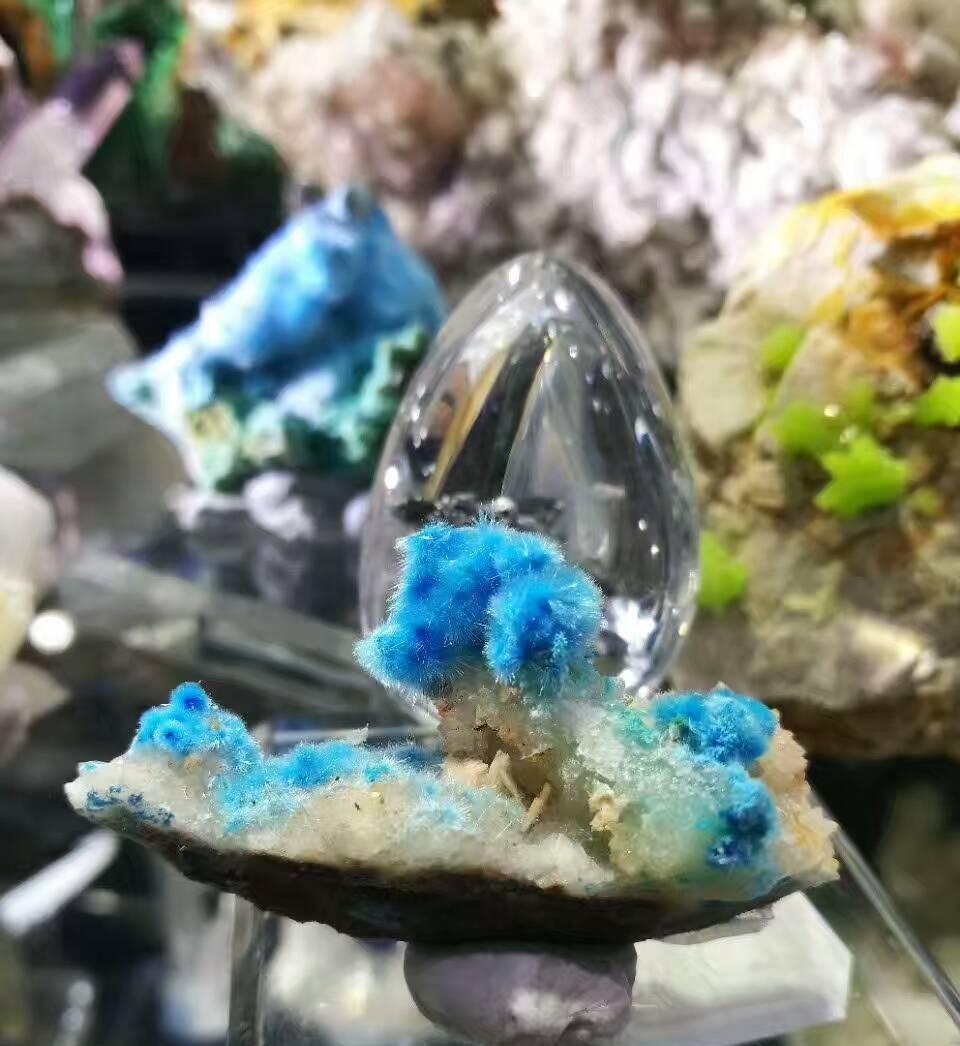 玛瑙与水晶：晶体之争