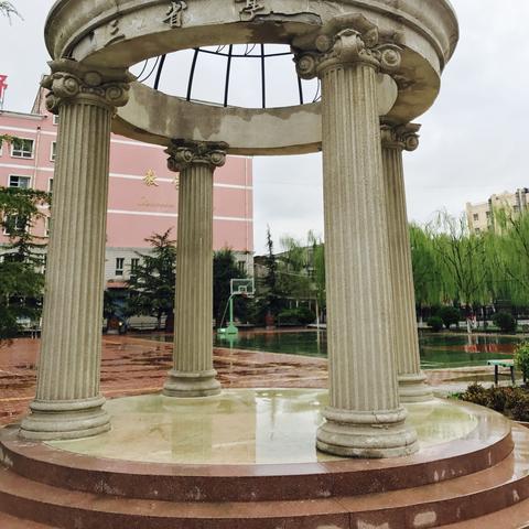 兰州市外国语学校怎么样