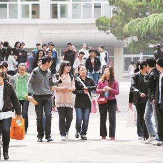 武汉市什么是择校生