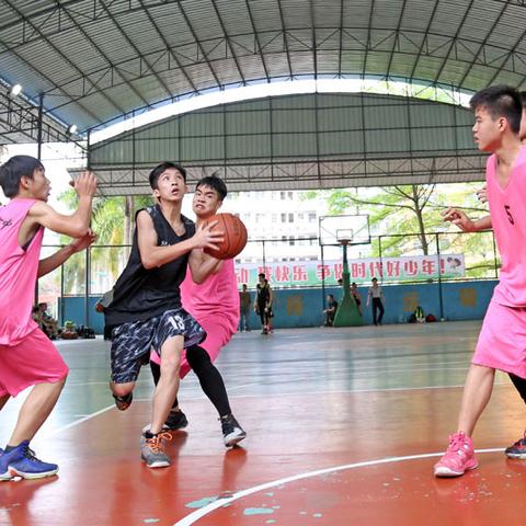 南宁市怎么去武鸣高中