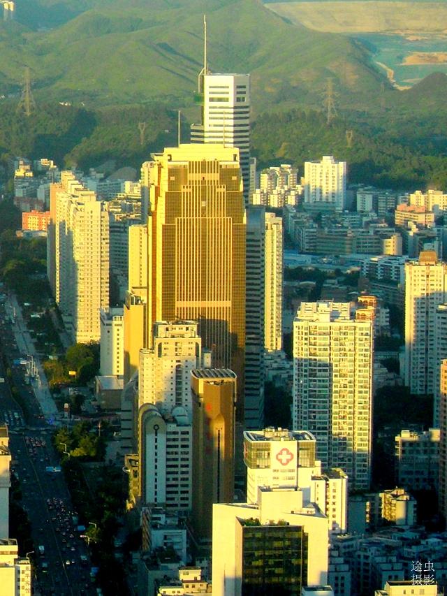 深圳市委金融办发布风险提示：警惕黄金经营领域非法金融活动