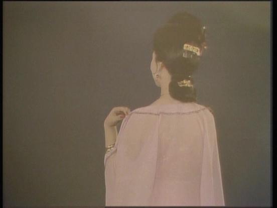 梦见镜子里不是自己