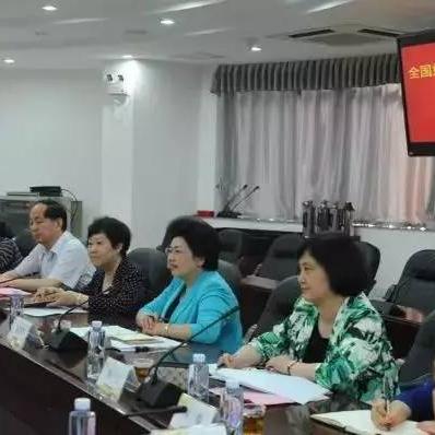 厦门妇联 培训的相关长尾关键词有哪些
