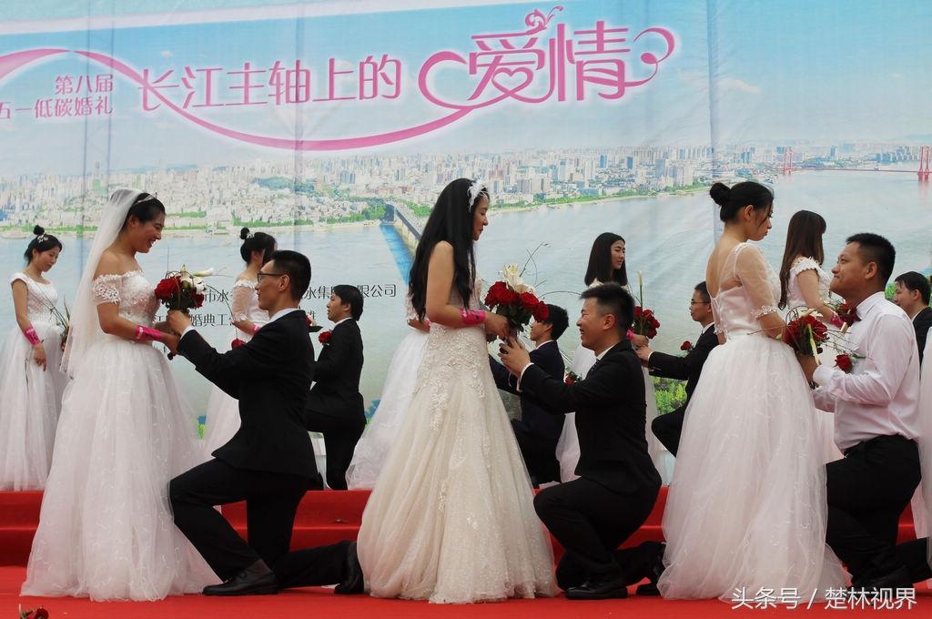 周公解梦，已婚之身再梦婚典，雨中未结的婚礼寓意何在？