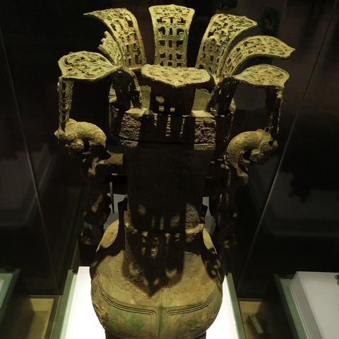 安徽省博物院占地多少公顷？