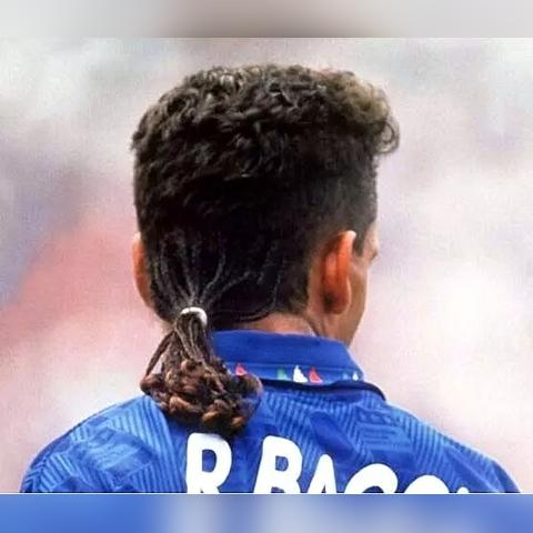 哪个足球运动员扎辫子的长尾关键词有哪些