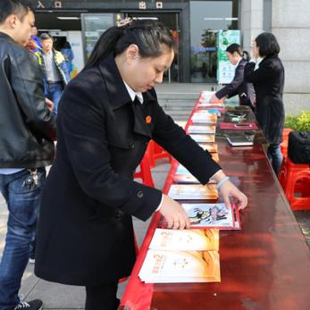 长沙市中心是哪里？