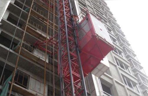 变频施工升降机怎么操作-双笼施工电梯安装尺寸