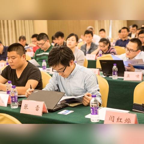 杭州滨江车辆管理所分所在哪里？