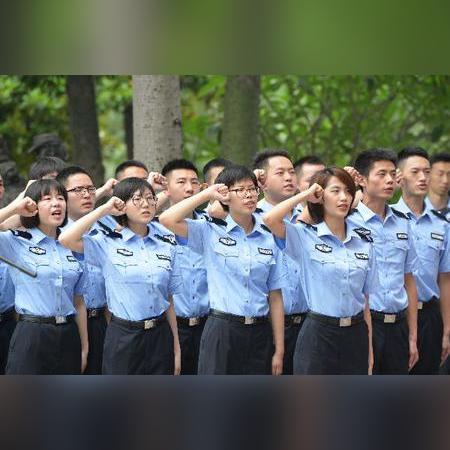 广州市医保退休要多少年