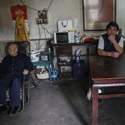 济南市每个月几号办理退休手续？